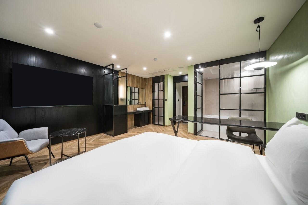 Amourex 3* Seul
