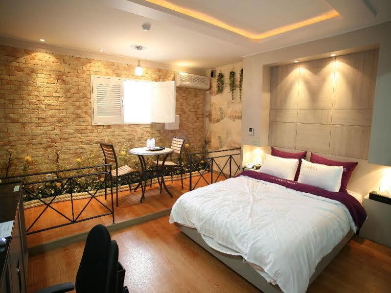 Amourex Hotel