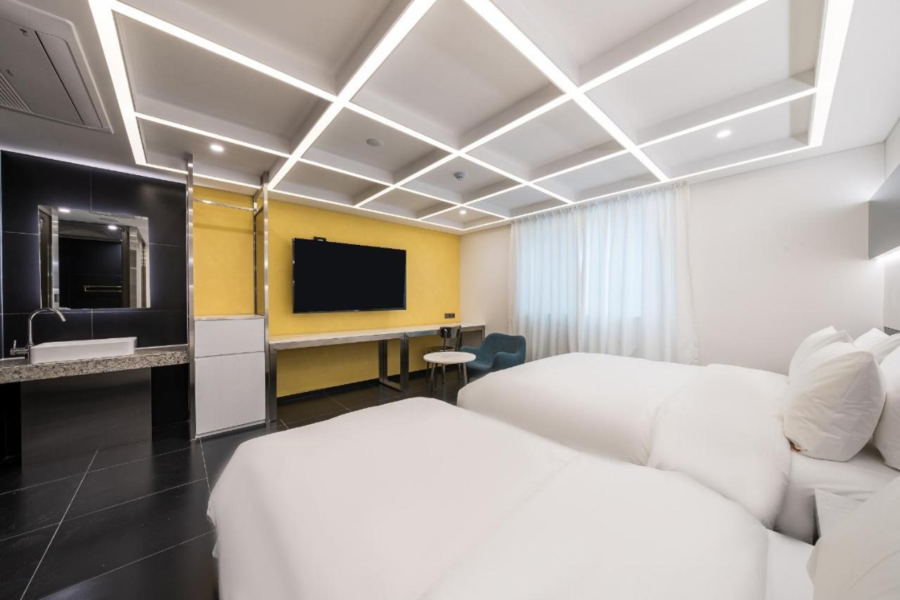 Khách sạn Amourex 3*