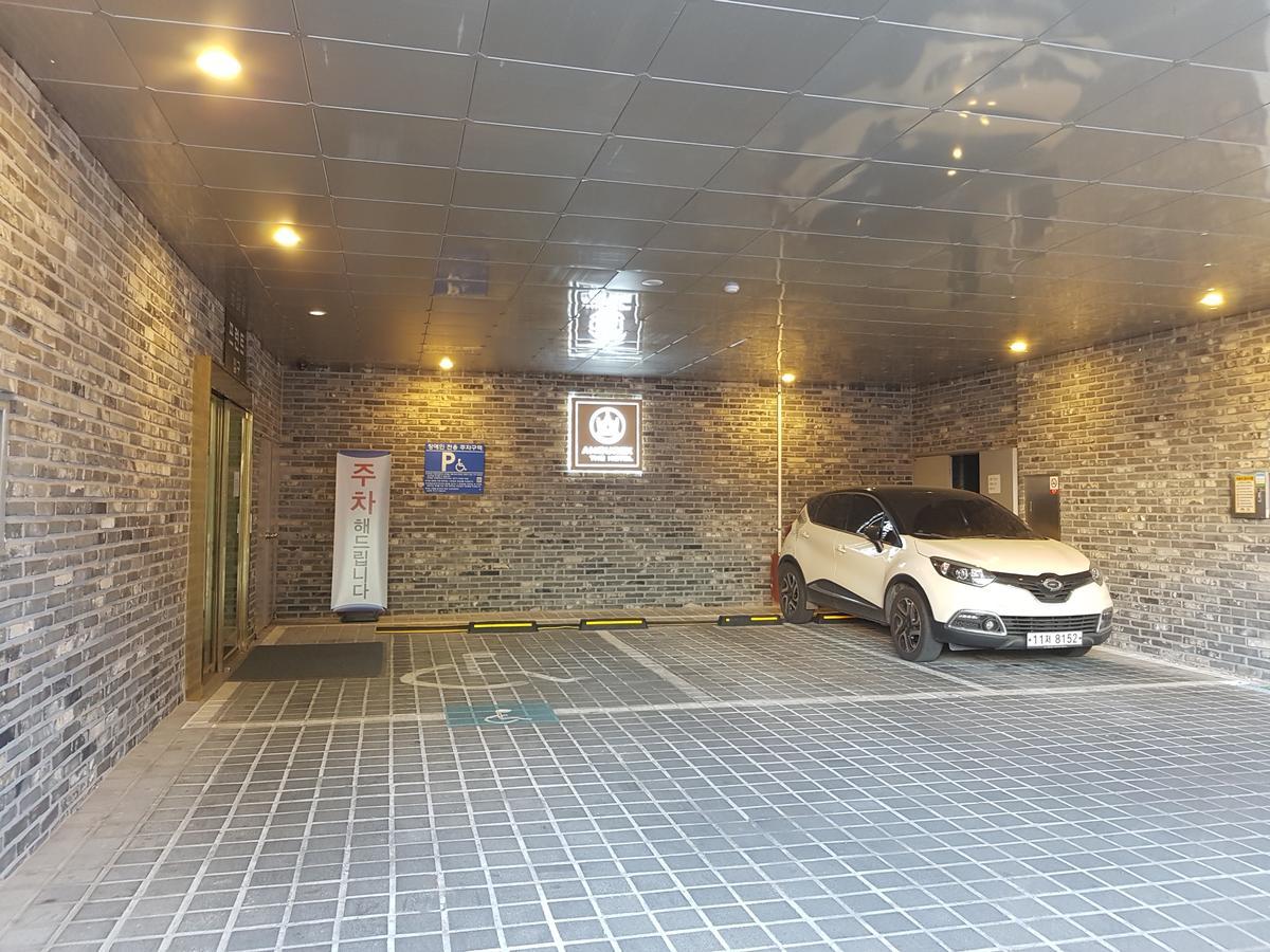 Amourex Khách sạn